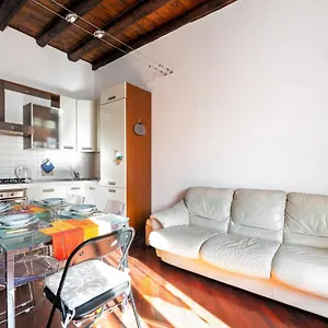 Porta Romana & Bocconi Cosy Milan