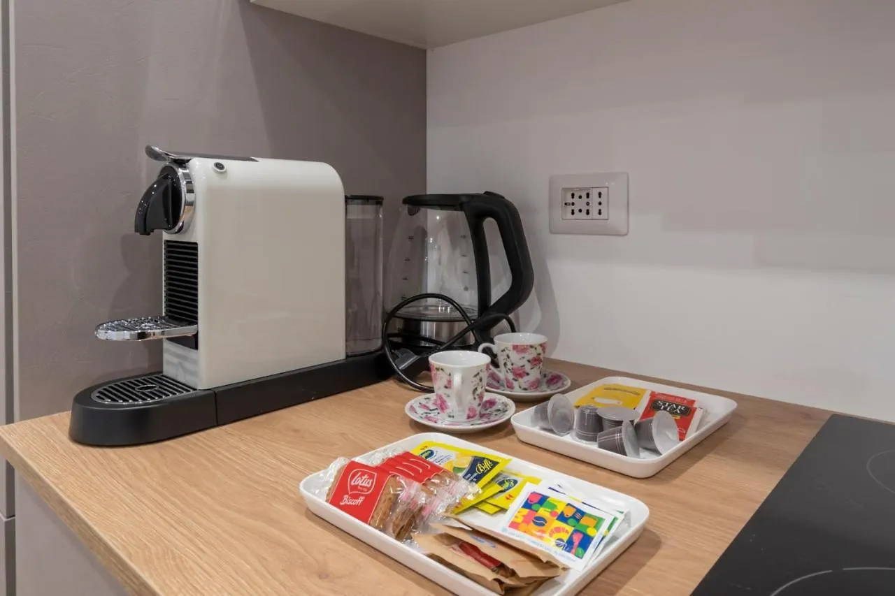 Milan Center Apartment Studio - Porta Romana İtalya