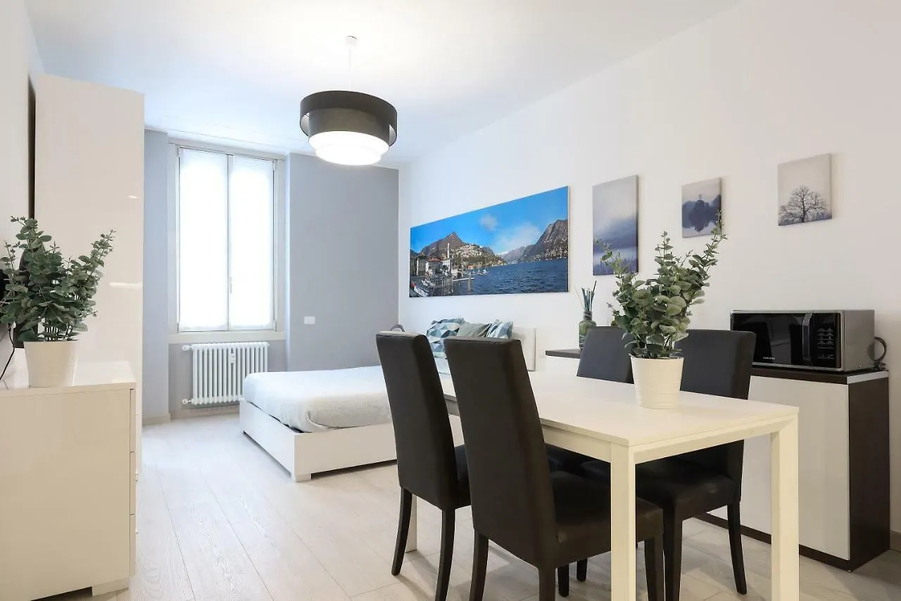 Milan Center Apartment Studio - Porta Romana İtalya